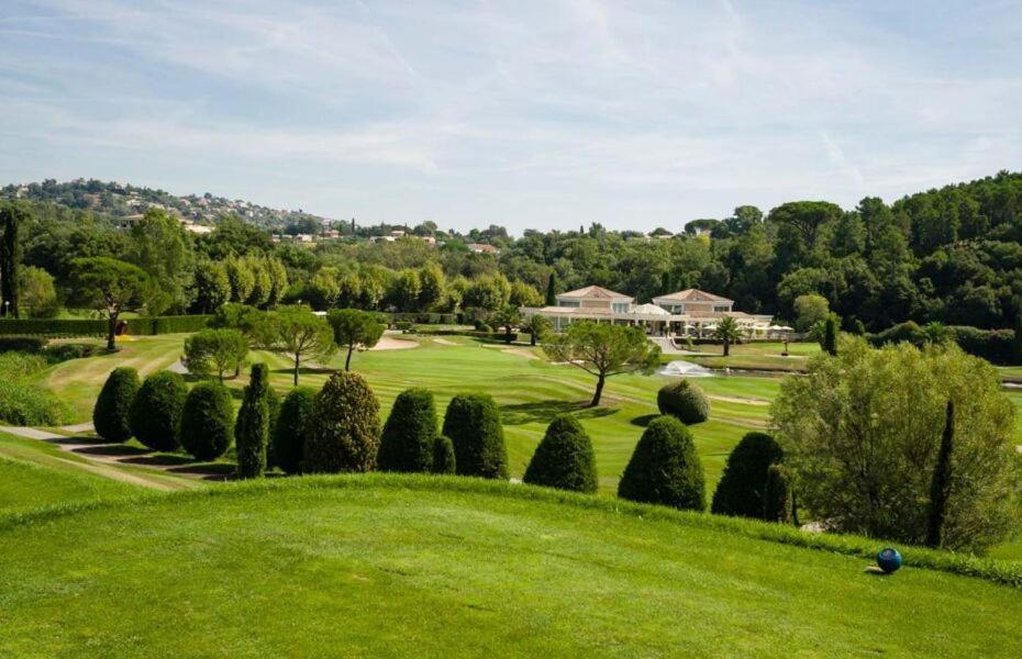 Appart 2 Pieces Independant Dans Villa Proche Centre Ville Au Calme Mandelieu Buitenkant foto